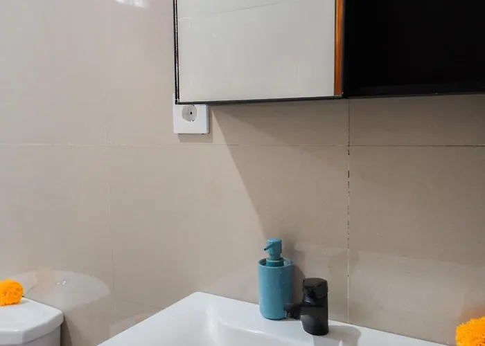 ゲストハウス The Glossy Hill Nusa Dua ウンガサン